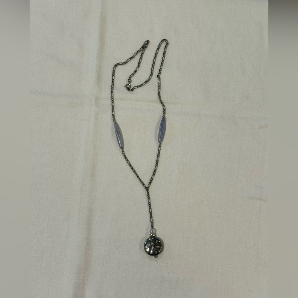 Vintage Silver-tone Pendant Necklace Lavender Beads